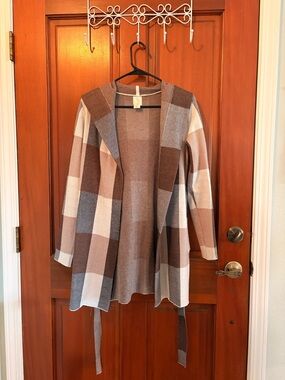 Plaid Open-Front Hooded Cardigan in Brown & Cream
